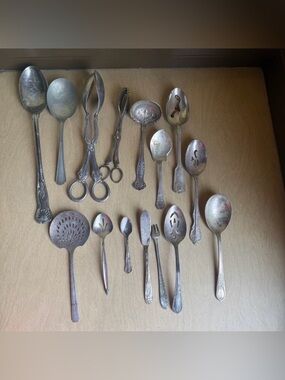 Wm Rogers International Silver Mixed Serving Flatware Lot 15pc Silverplate Fair